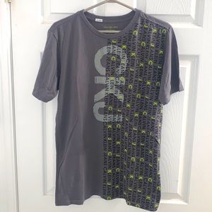 Calvin Klein t shirt